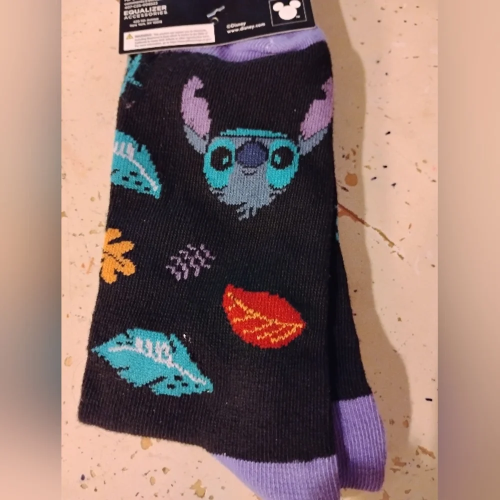 Disney Black Crew Socks Stitch Images and Purple Accents Size 9-13 Polyst-Spandx
